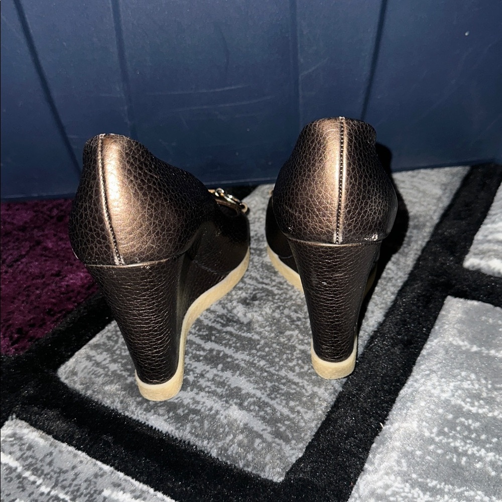 Gucci Bronze Brown Leather Peep-Toe Pumps with Horsebit - Picture 4 of 11